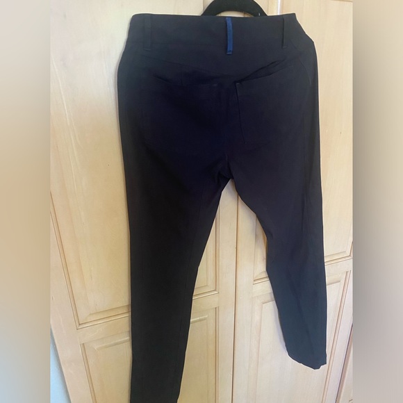 Lululemon City Sleek 5 Pocket 6 - Picture 14 of 14